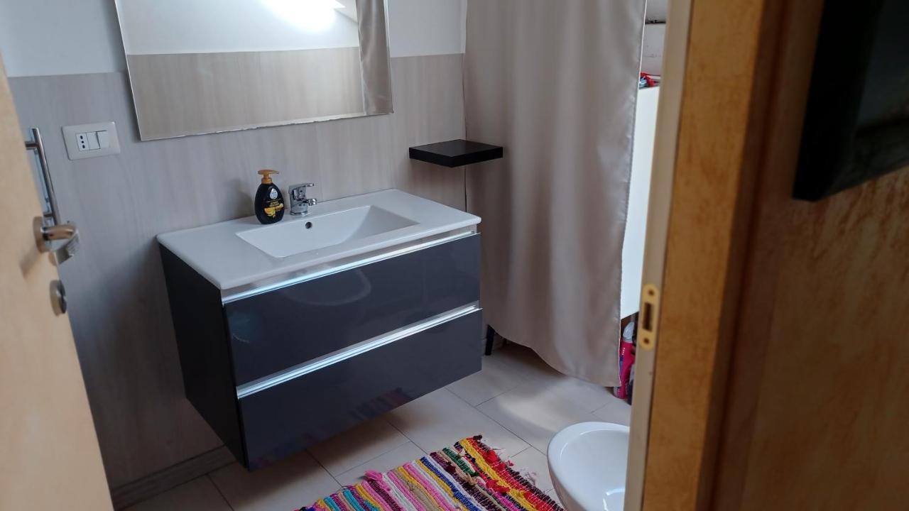 Apartamento Il Monolocale Turín Exterior foto